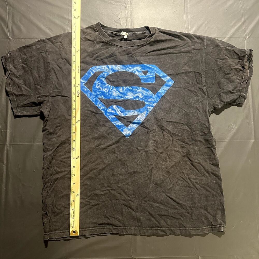 Superman DC Comics Mens Large Black Blue Logo Graphic T-Shirt Distressed
